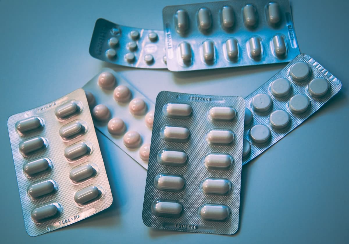 Drug-Supplement Interactions: What Not to Combine