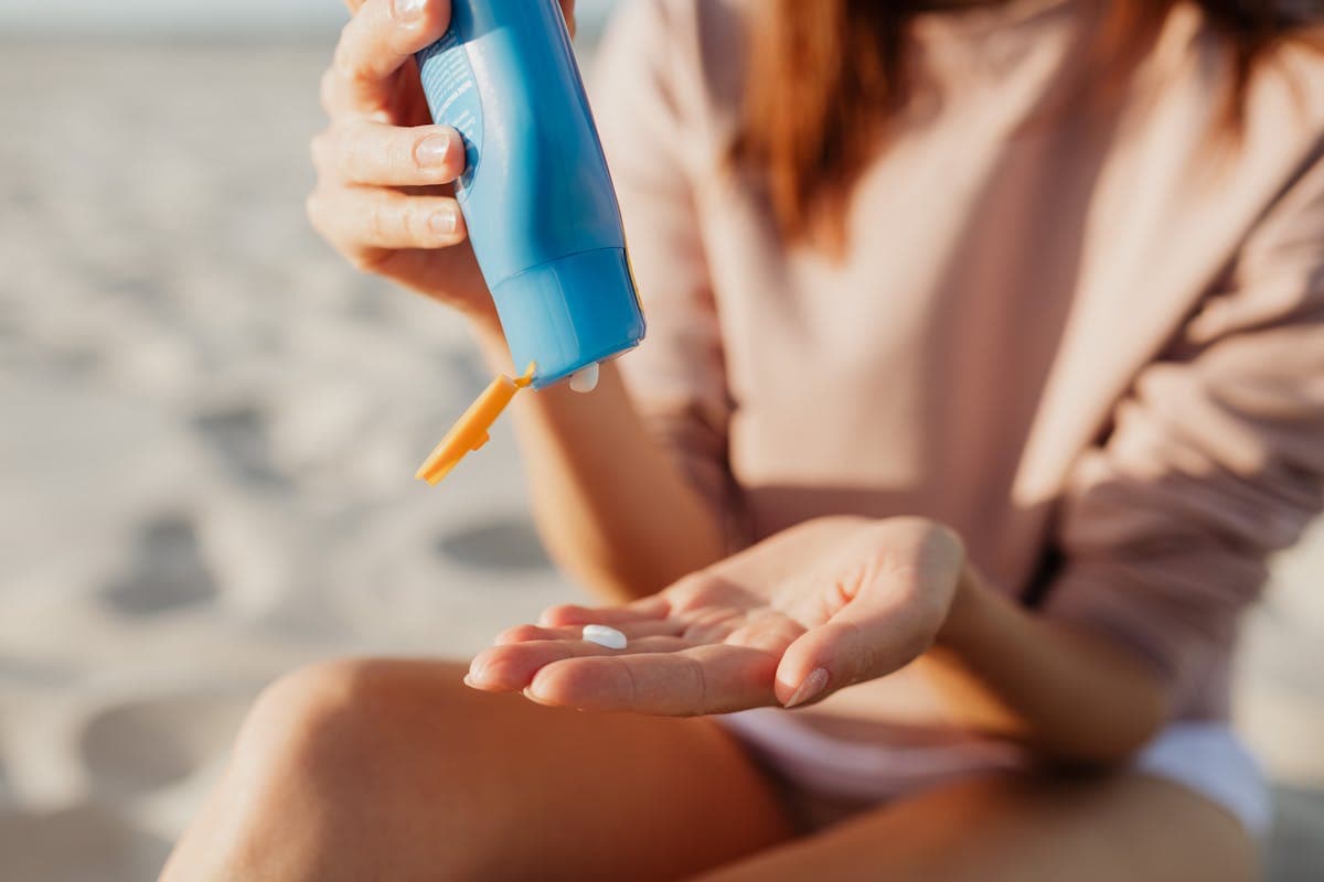 Drugs That Make You Sensitive to Sunlight — Be Careful in Spring and Summer