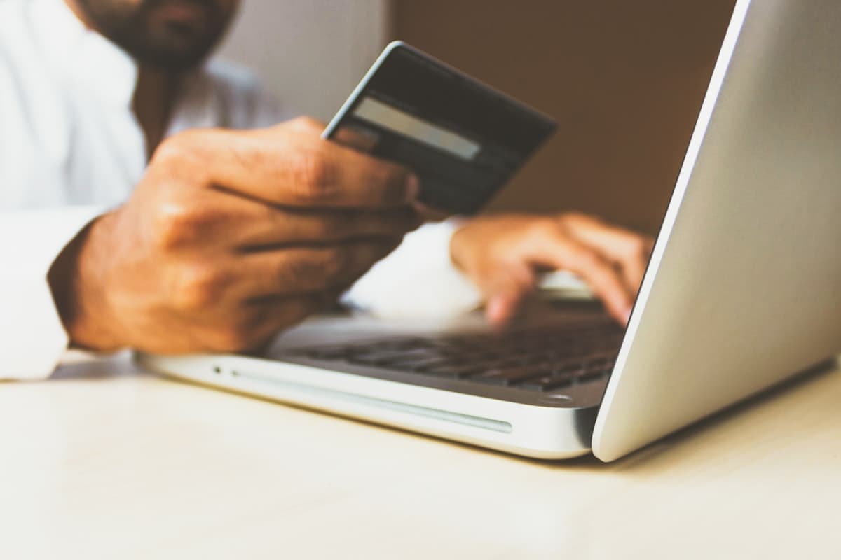 Avoid the "Loss Leader" Trap at Online Pharmacies