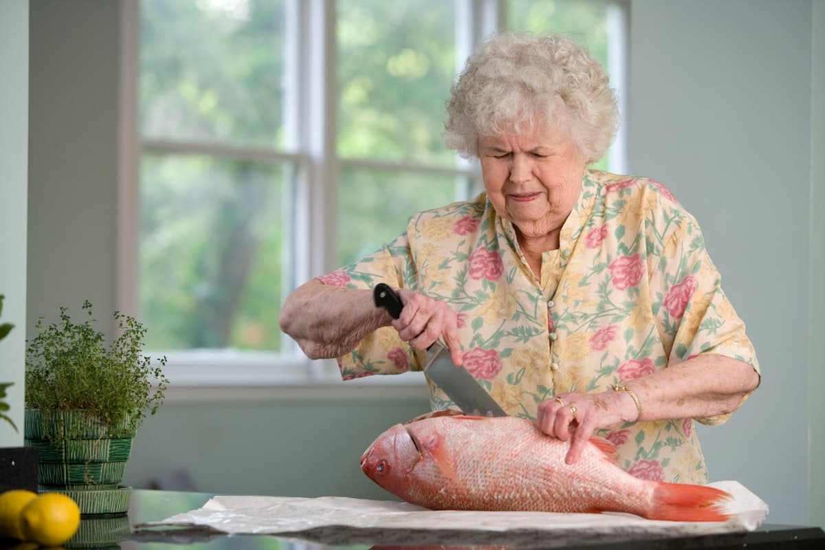 How CheaperForDrug Helps Seniors Save on Health Products (Up to 30-40%)